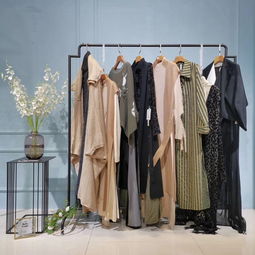 杭州品牌白馬女裝 春秋高檔桑蠶絲外套與裙裝批發(fā)指南